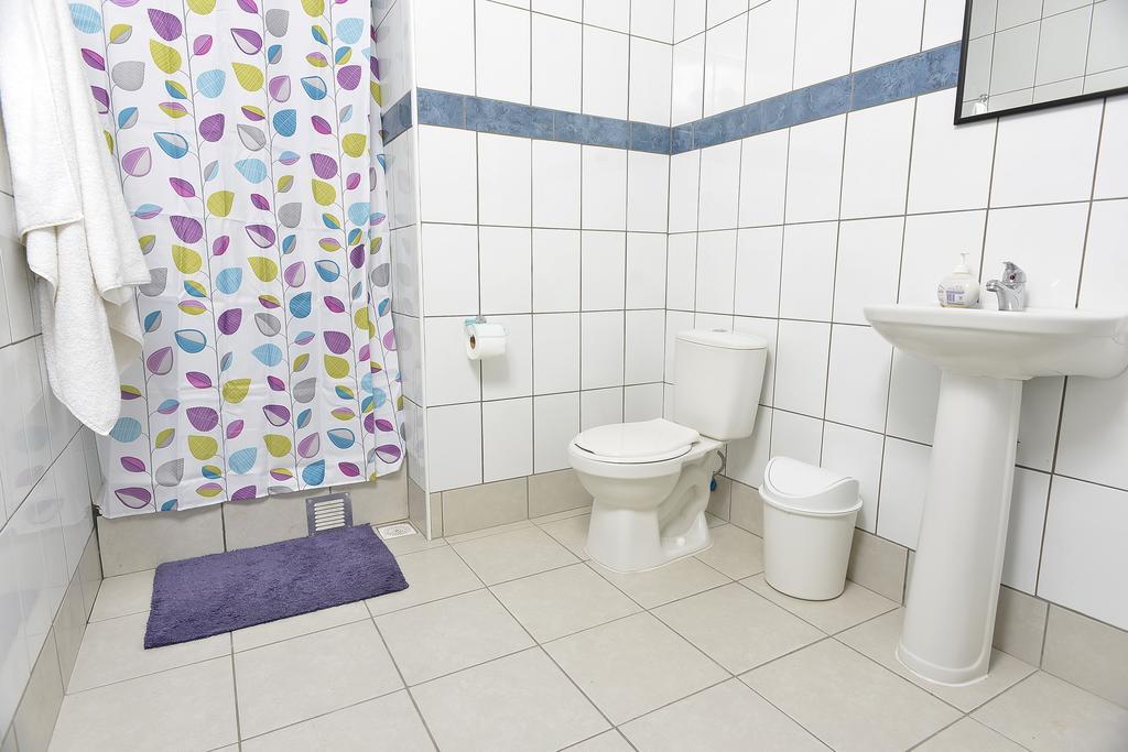 Hostal Ojo De Pez La Serena Kültér fotó